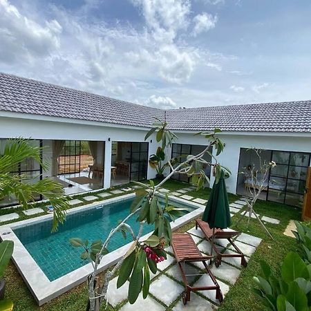 Allure Villa Cempaka Private Pool Kuantan Exteriér fotografie